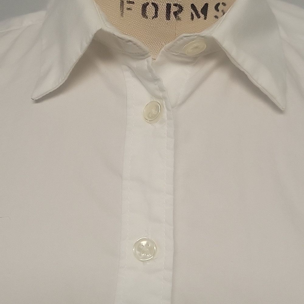LOFT The Softened White Button Down Shirt, 100% Cotton, XS - Picture 2 of 5